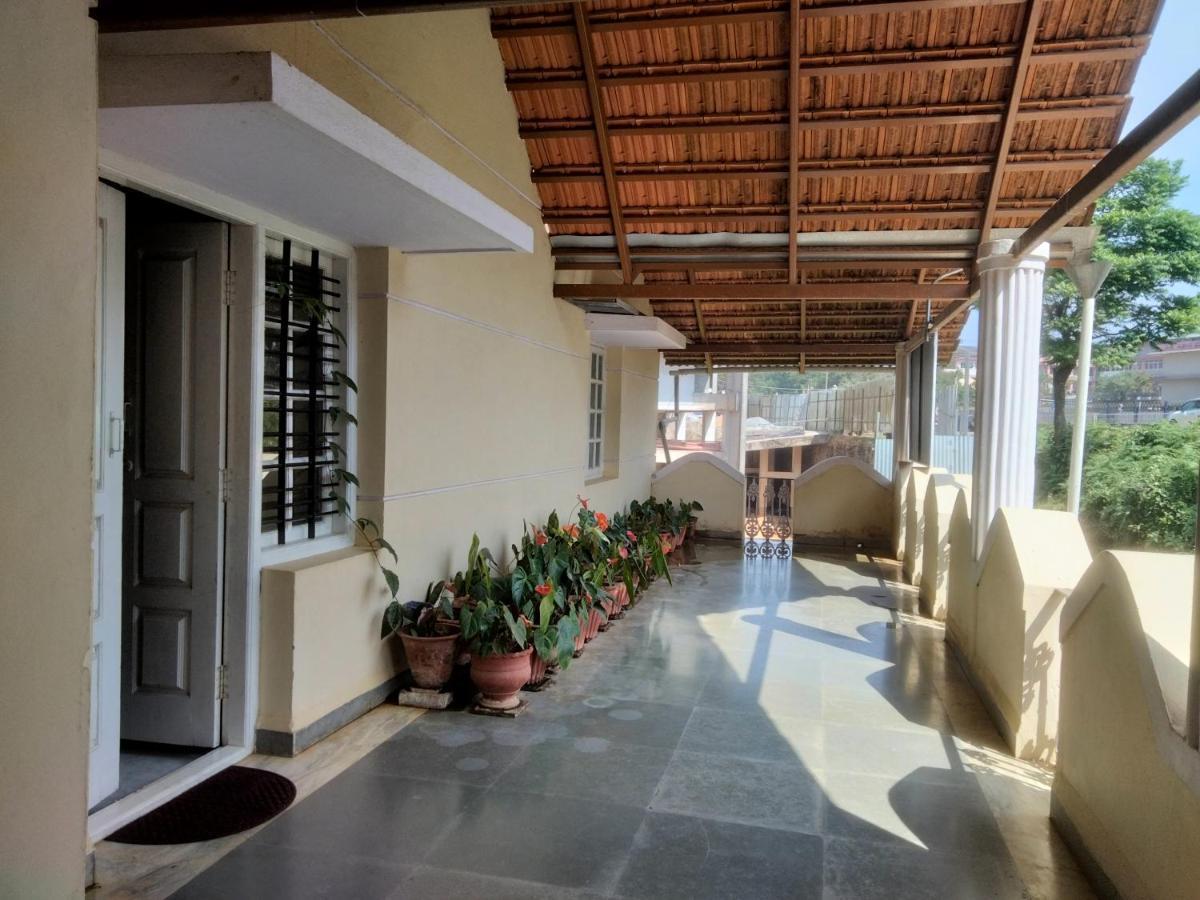 Prashanth Family Homestay Madikeri Kültér fotó